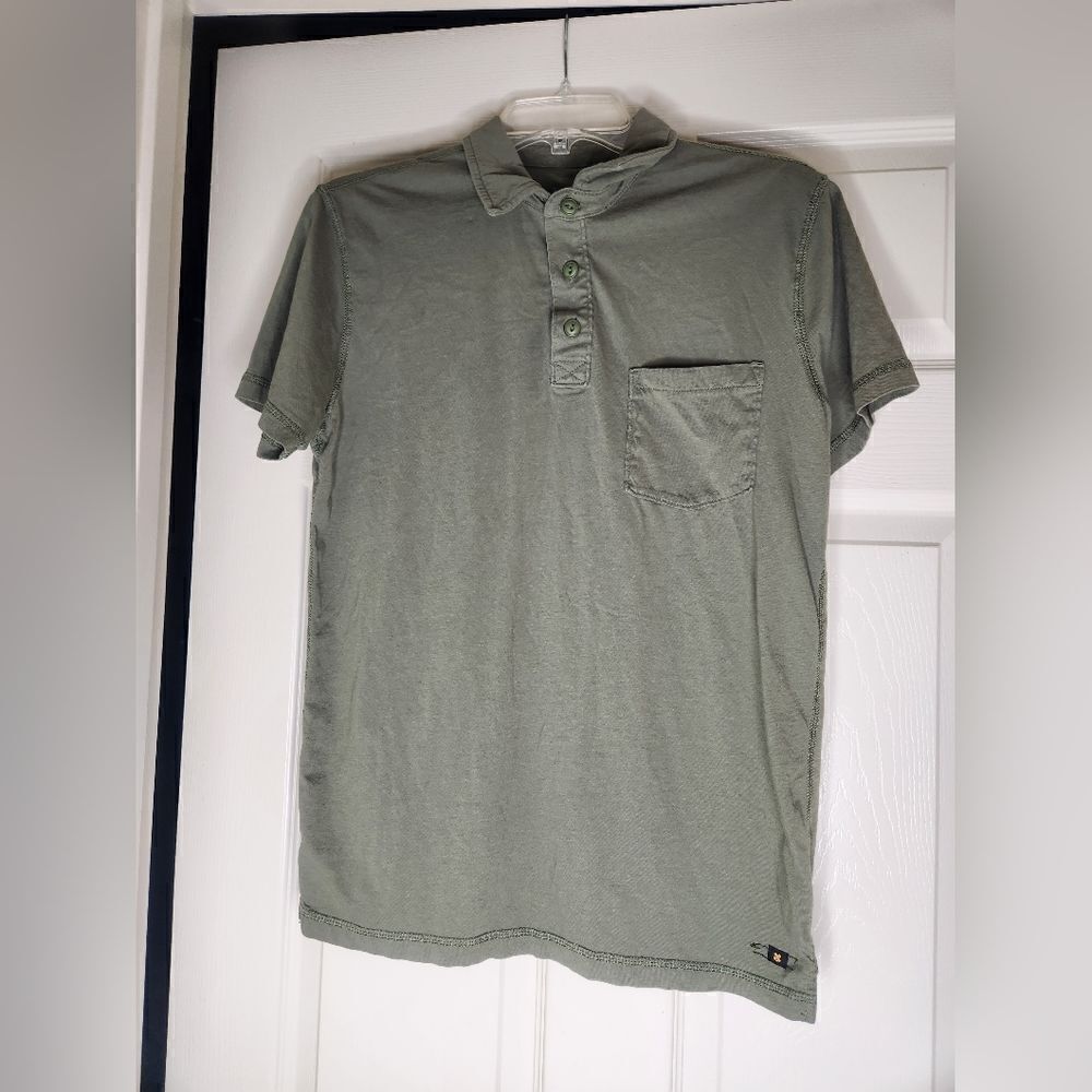 Lucky Brand S Asparagus Green 100% Cotton Shortsleeves Pocket Polo Men's Shirt.